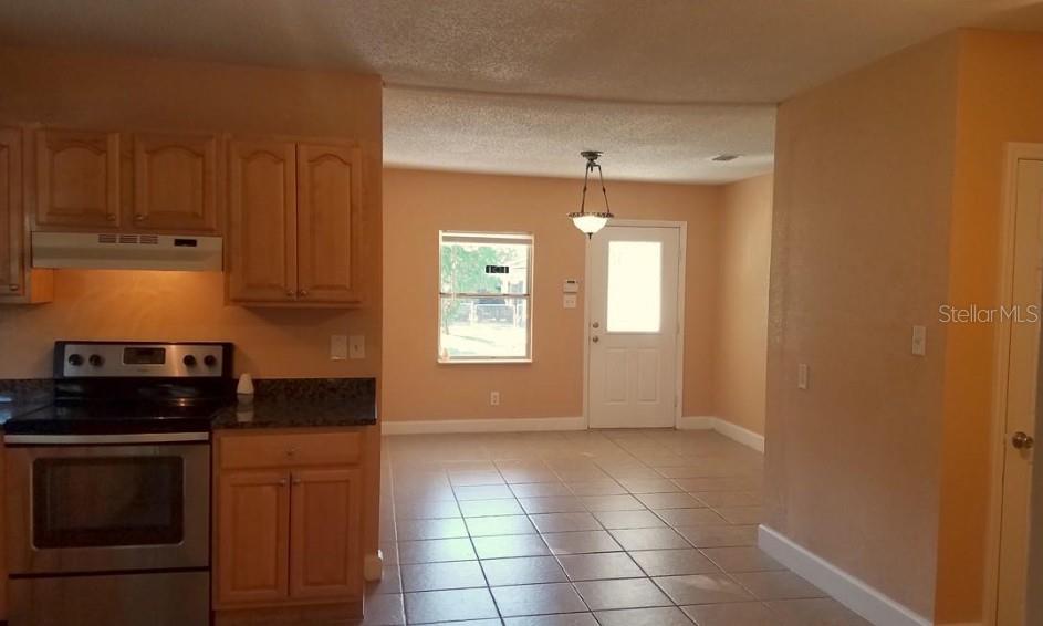 Image 4 of 12 For 2921 Walnut Street