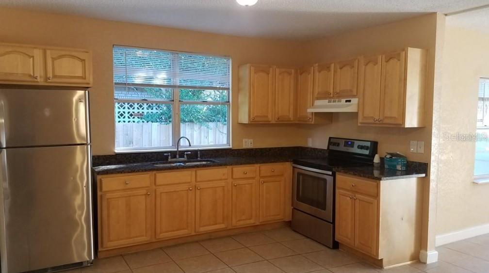 Image 5 of 12 For 2921 Walnut Street