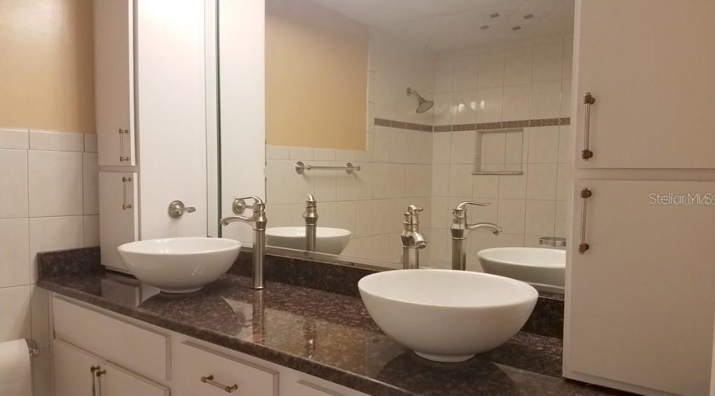 Image 8 of 12 For 2921 Walnut Street