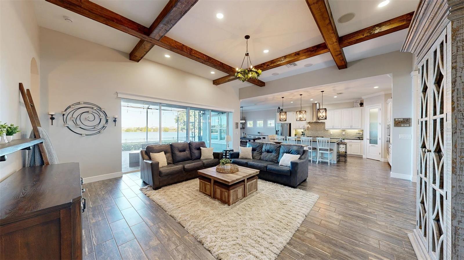 Listing photo id 36 for 6426 Tideline Drive