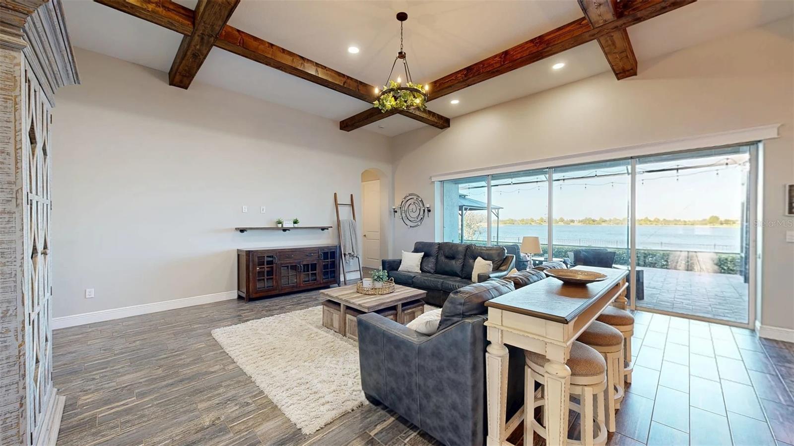 Listing photo id 37 for 6426 Tideline Drive