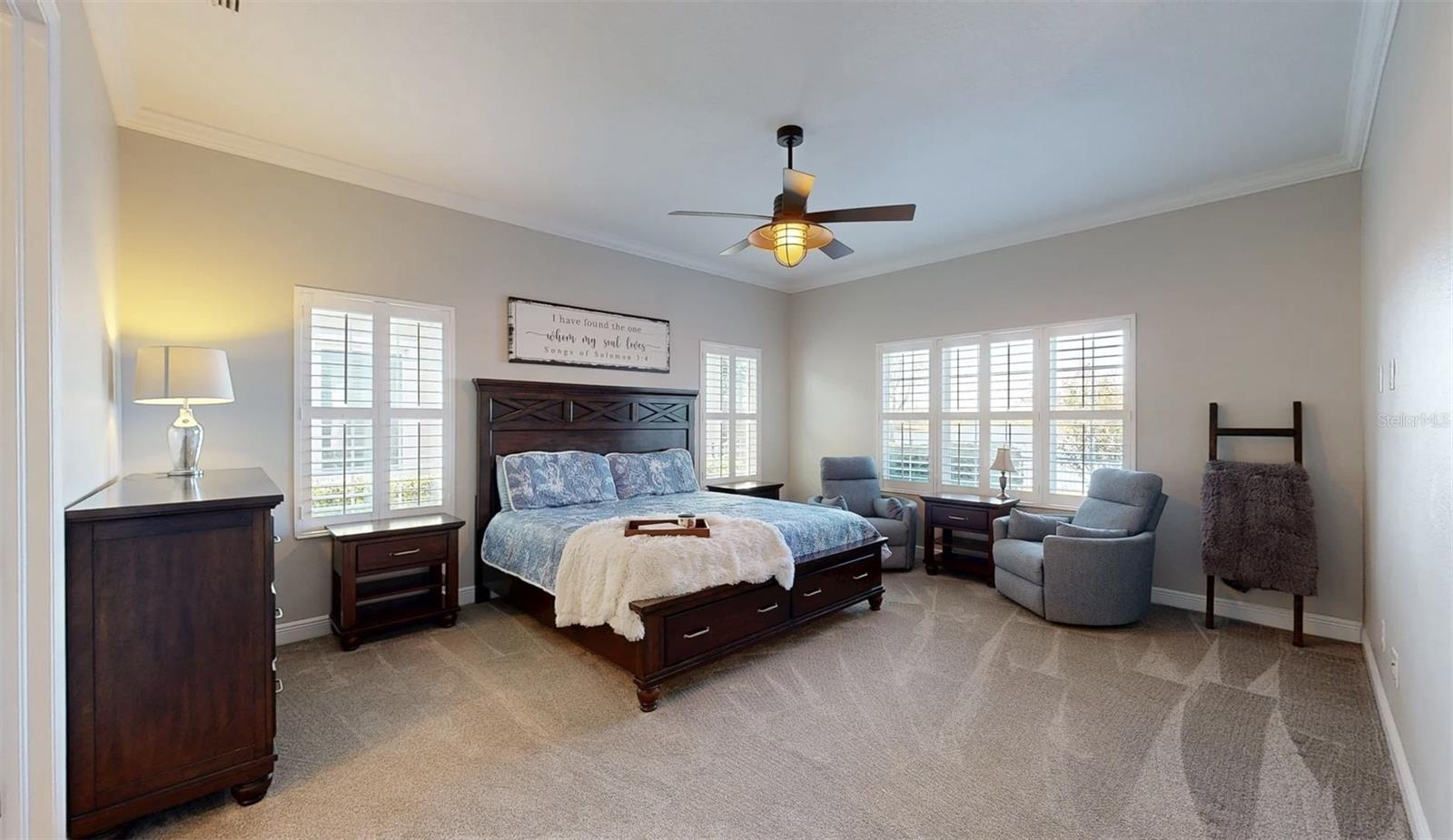 Listing photo id 45 for 6426 Tideline Drive