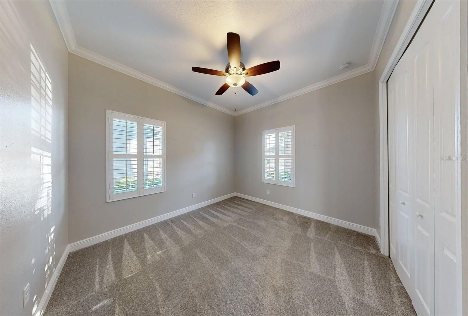 Listing photo id 57 for 6426 Tideline Drive