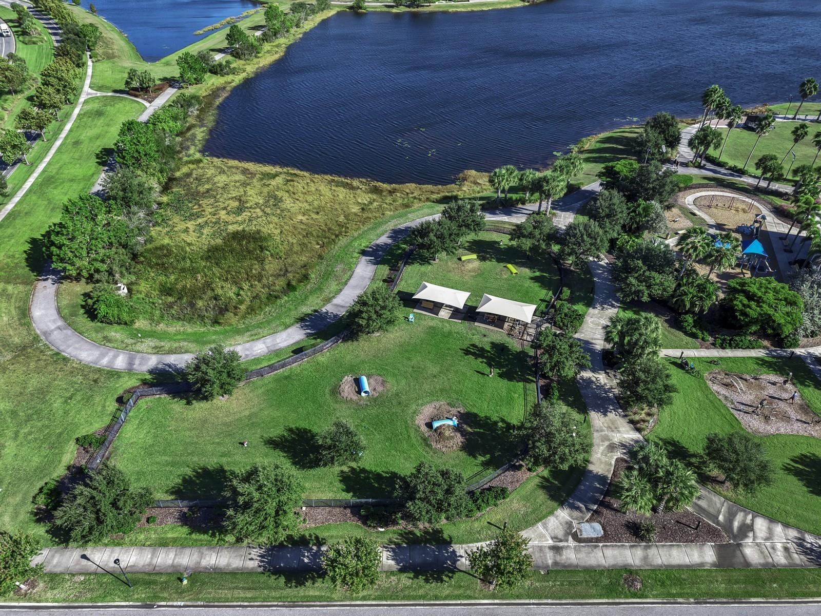 Listing photo id 62 for 6426 Tideline Drive