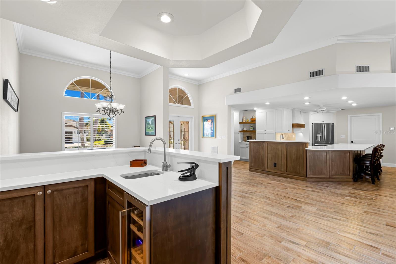 Image 27 of 67 For 2035 Hawaii Avenue Ne