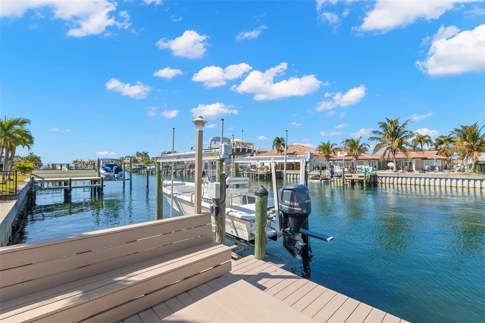 Image 58 of 67 For 2035 Hawaii Avenue Ne