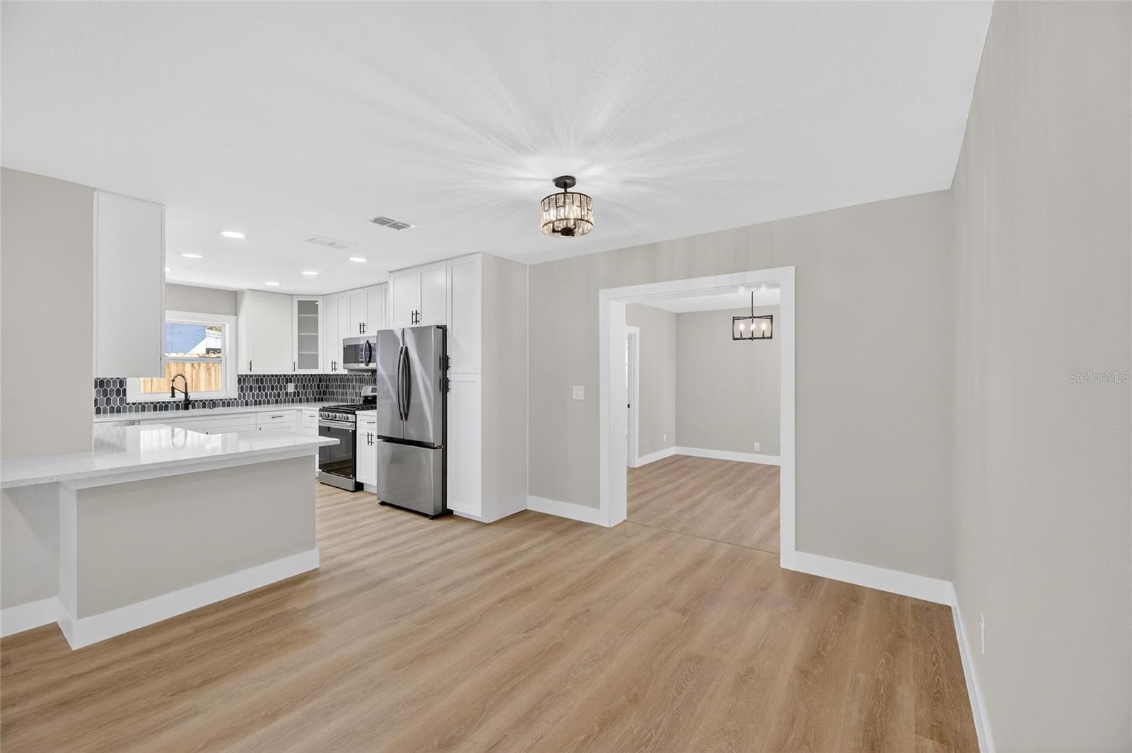 Image 15 of 100 For 207 Lentz Road