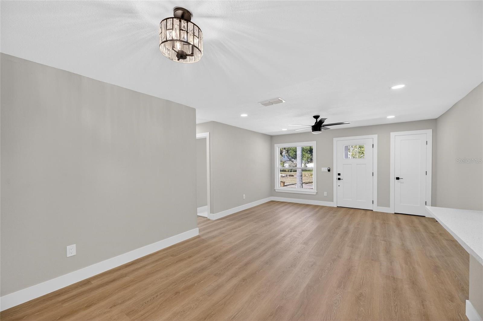 Image 17 of 100 For 207 Lentz Road