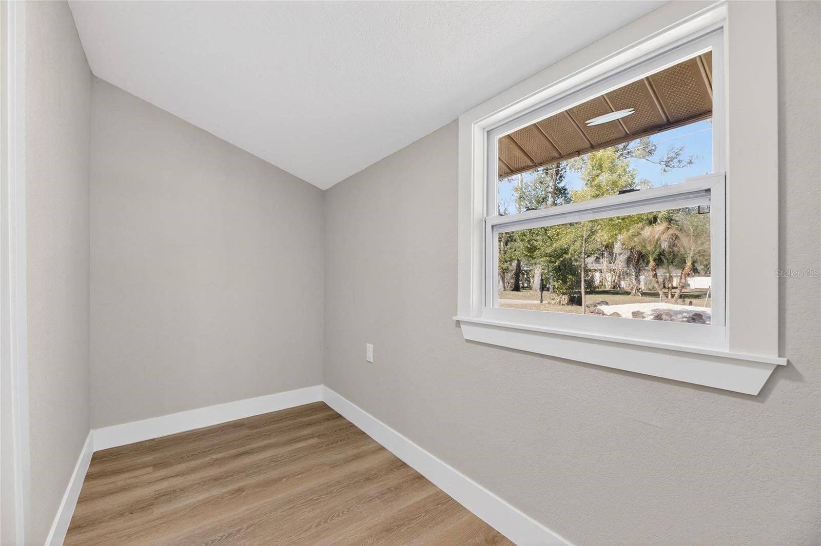 Image 48 of 100 For 207 Lentz Road