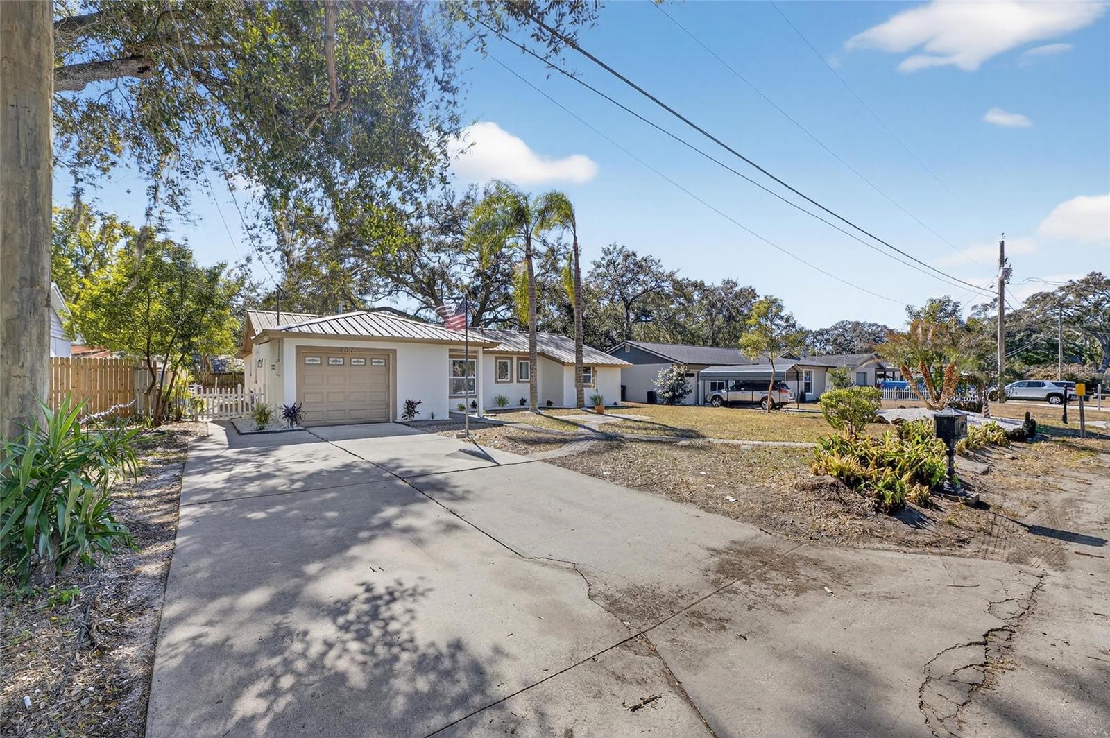 Image 6 of 100 For 207 Lentz Road