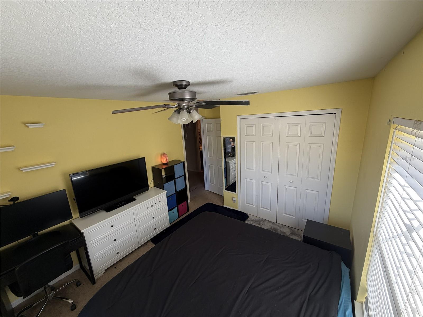 Image 13 of 18 For 3858 Island Way