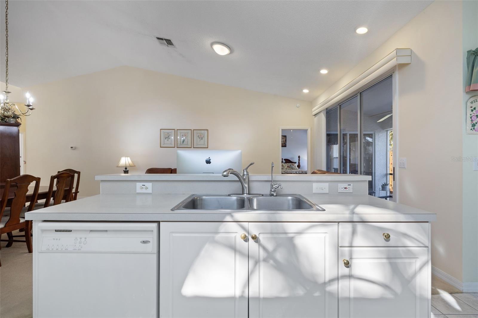 Image 8 of 32 For 3087 Pepperwood Lane W