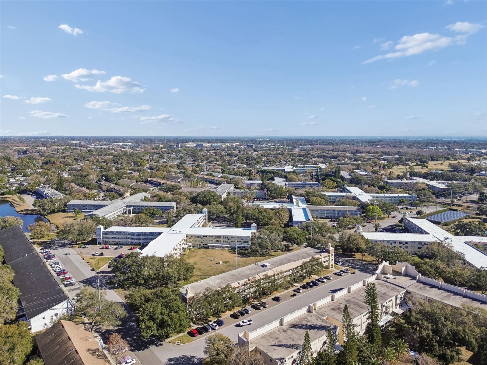 Listing photo id 41 for 2226 Switzerland Way 46