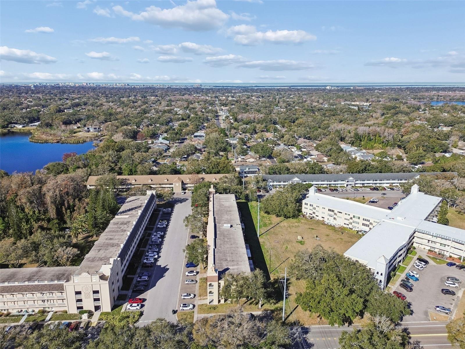 Listing photo id 44 for 2226 Switzerland Way 46