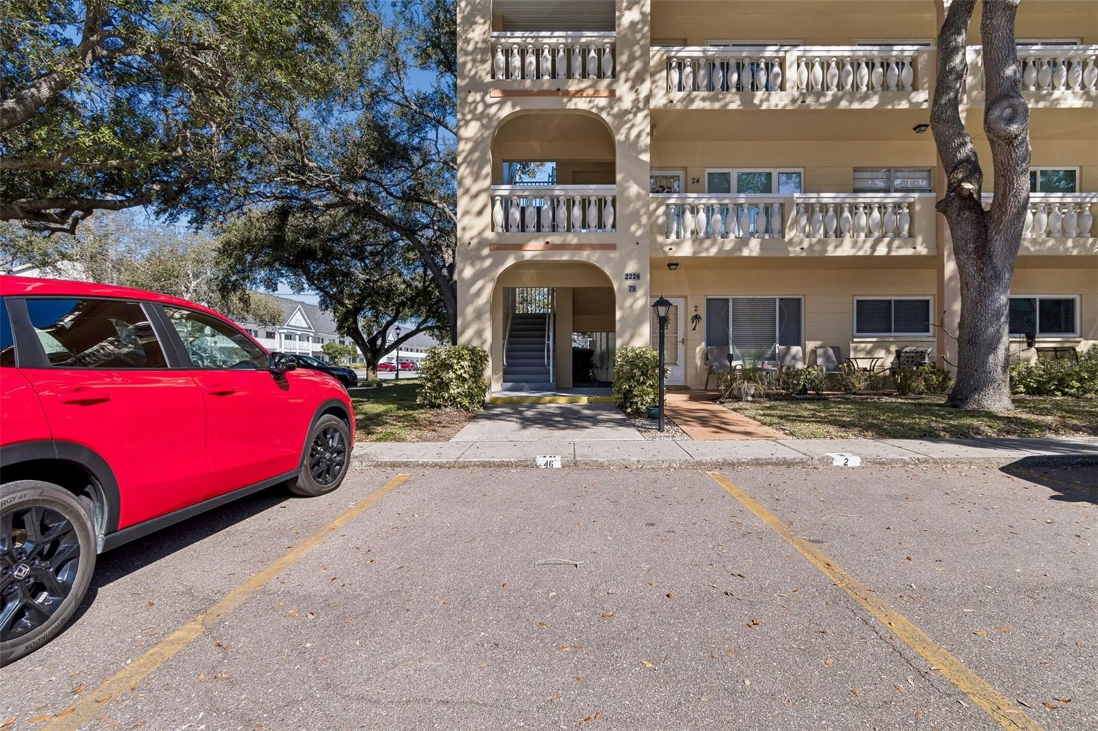 Listing photo id 3 for 2226 Switzerland Way 46