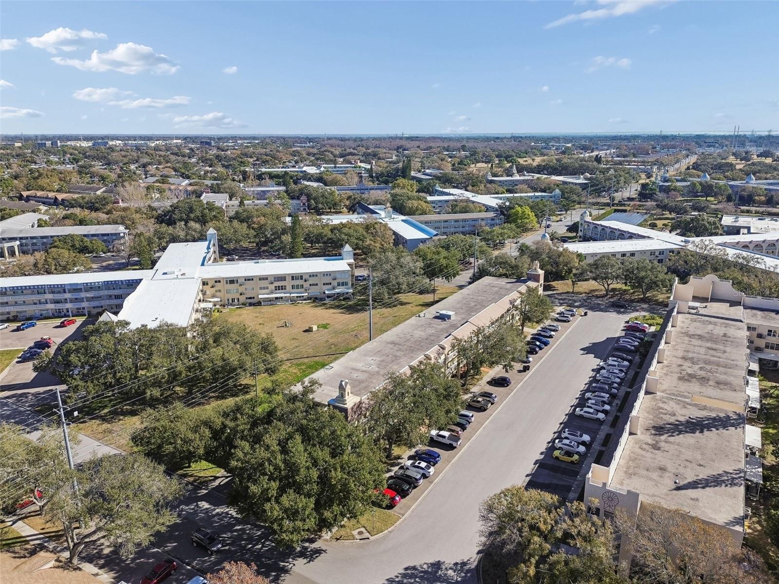 Listing photo id 49 for 2226 Switzerland Way 46