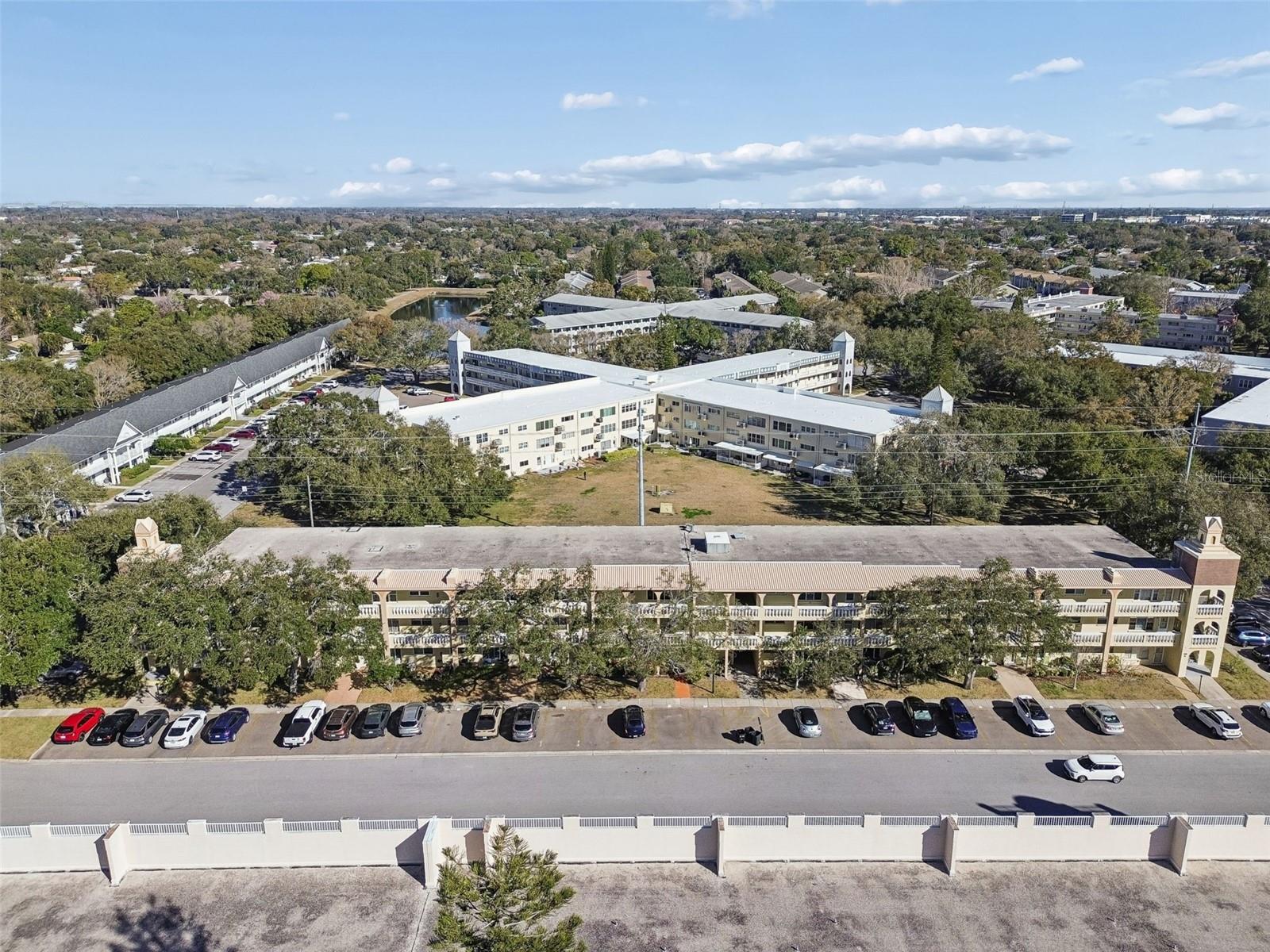 Listing photo id 50 for 2226 Switzerland Way 46