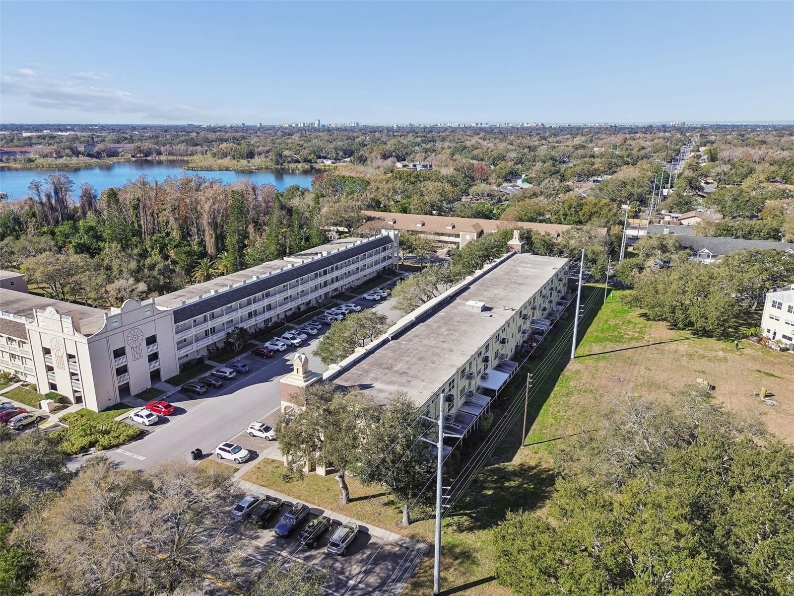 Listing photo id 53 for 2226 Switzerland Way 46