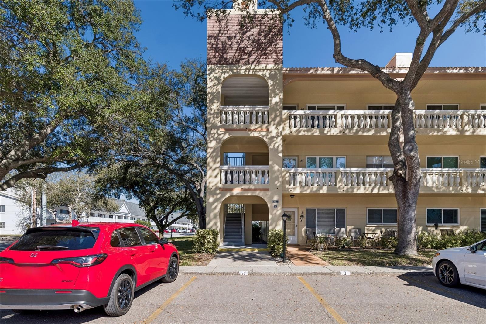 Listing photo id 4 for 2226 Switzerland Way 46