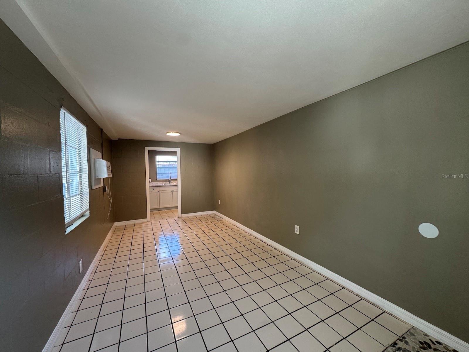 Image 2 of 7 For 2913 10th Street A