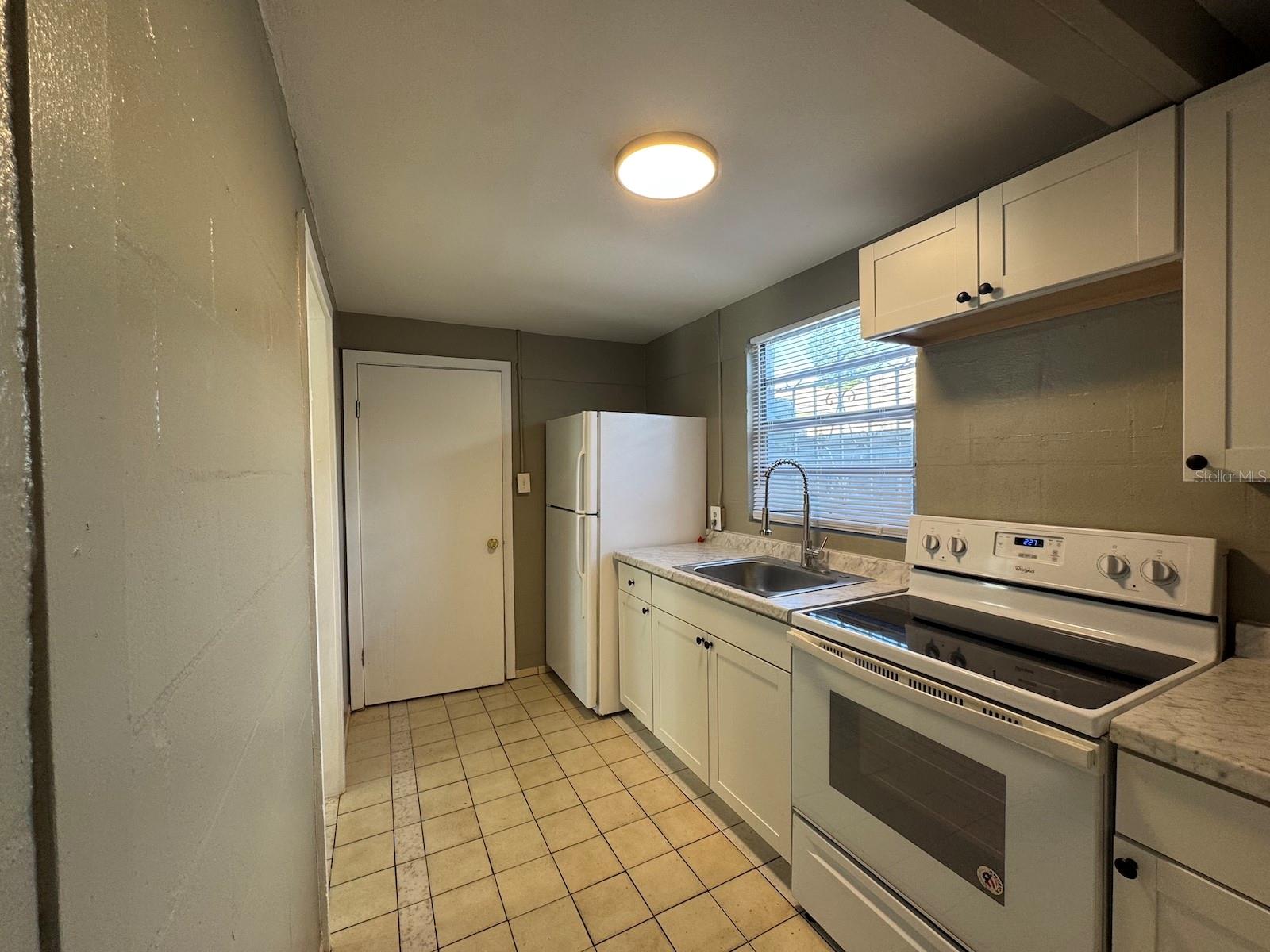 Image 5 of 7 For 2913 10th Street A