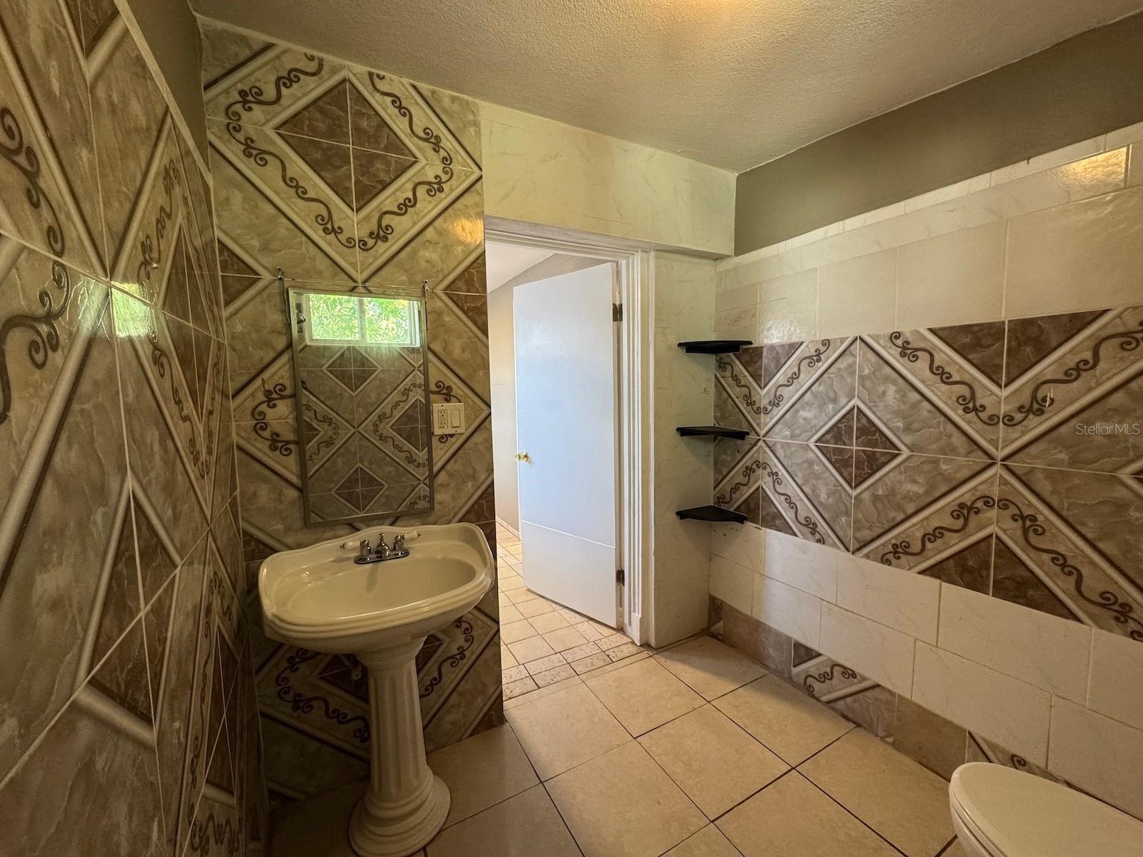 Image 7 of 7 For 2913 10th Street A