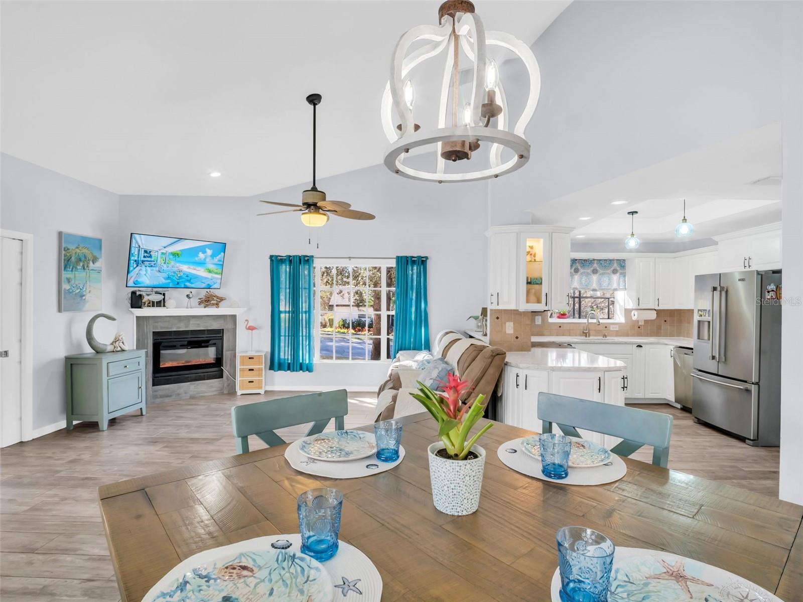 Listing photo id 8 for 4787 Klosterman Oaks Boulevard