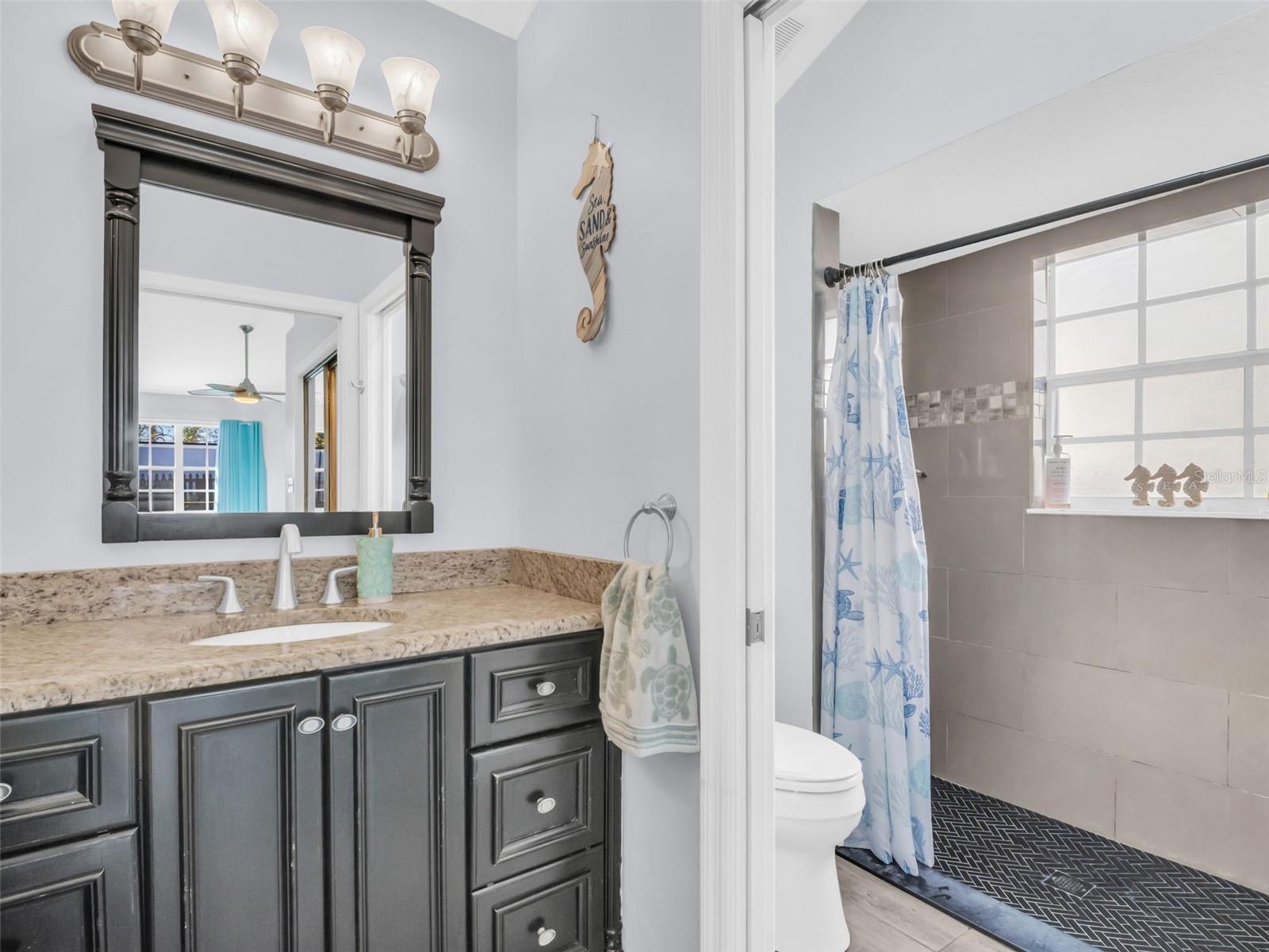 Listing photo id 25 for 4787 Klosterman Oaks Boulevard