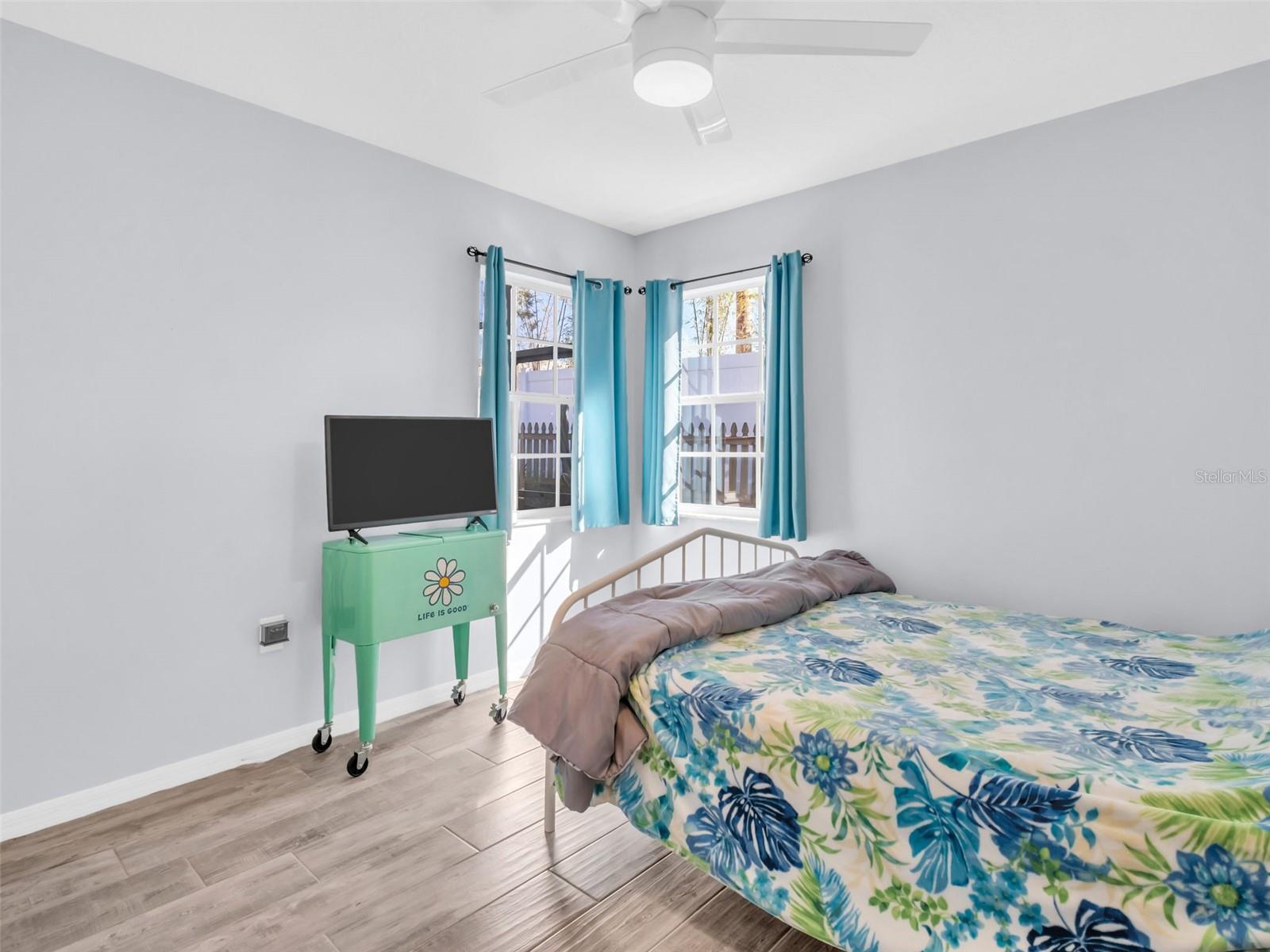 Listing photo id 33 for 4787 Klosterman Oaks Boulevard