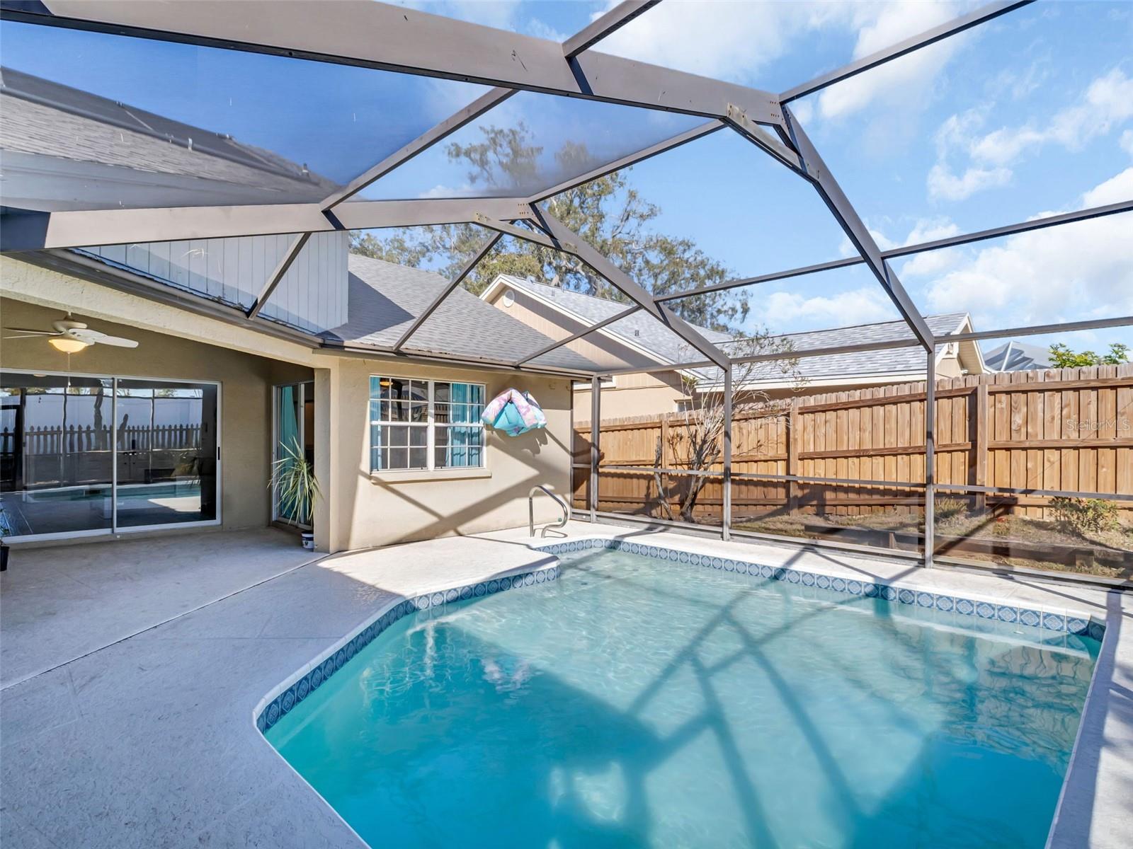 Listing photo id 39 for 4787 Klosterman Oaks Boulevard