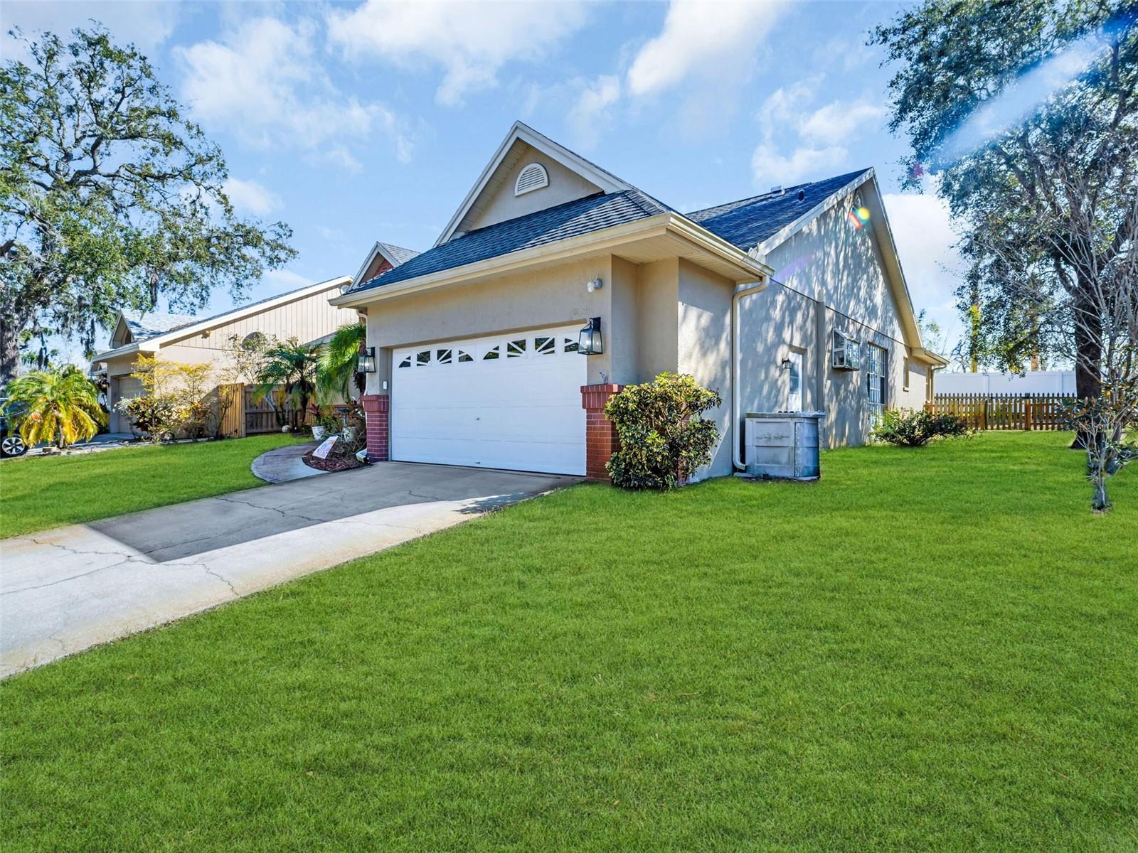 Listing photo id 44 for 4787 Klosterman Oaks Boulevard