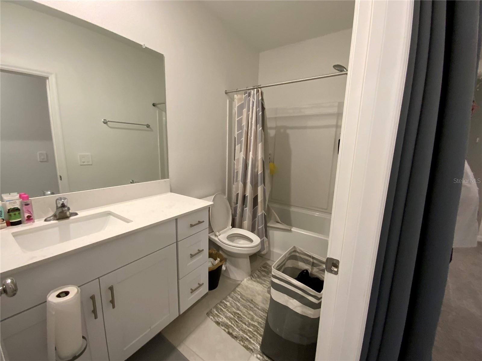 Image 20 of 25 For 10823 Fort White Court