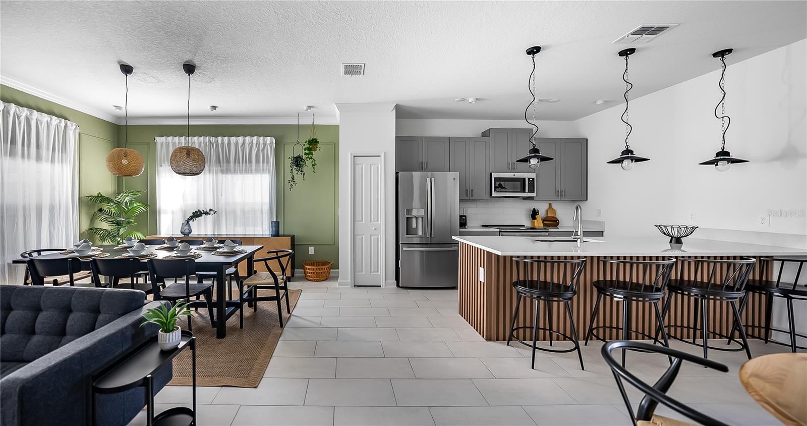 Image 11 of 68 For 2633 Scrapbook Street