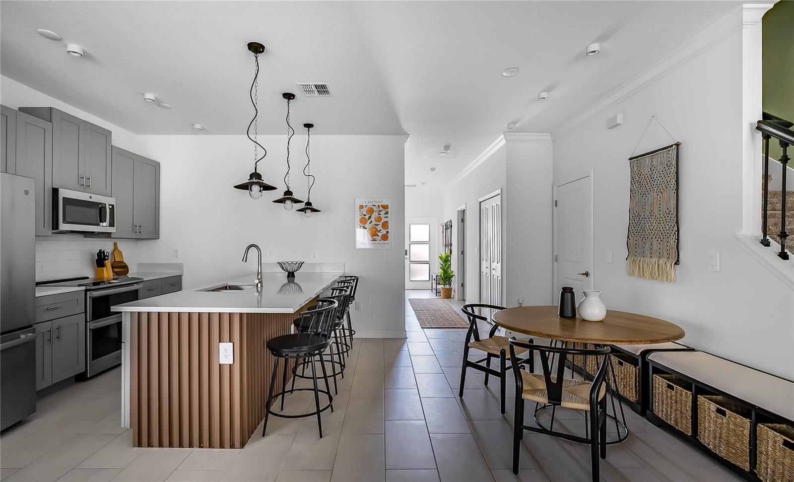 Image 14 of 68 For 2633 Scrapbook Street