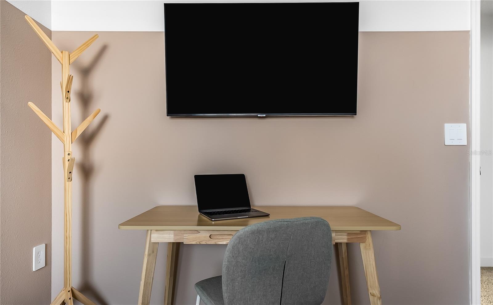 Image 38 of 68 For 2633 Scrapbook Street