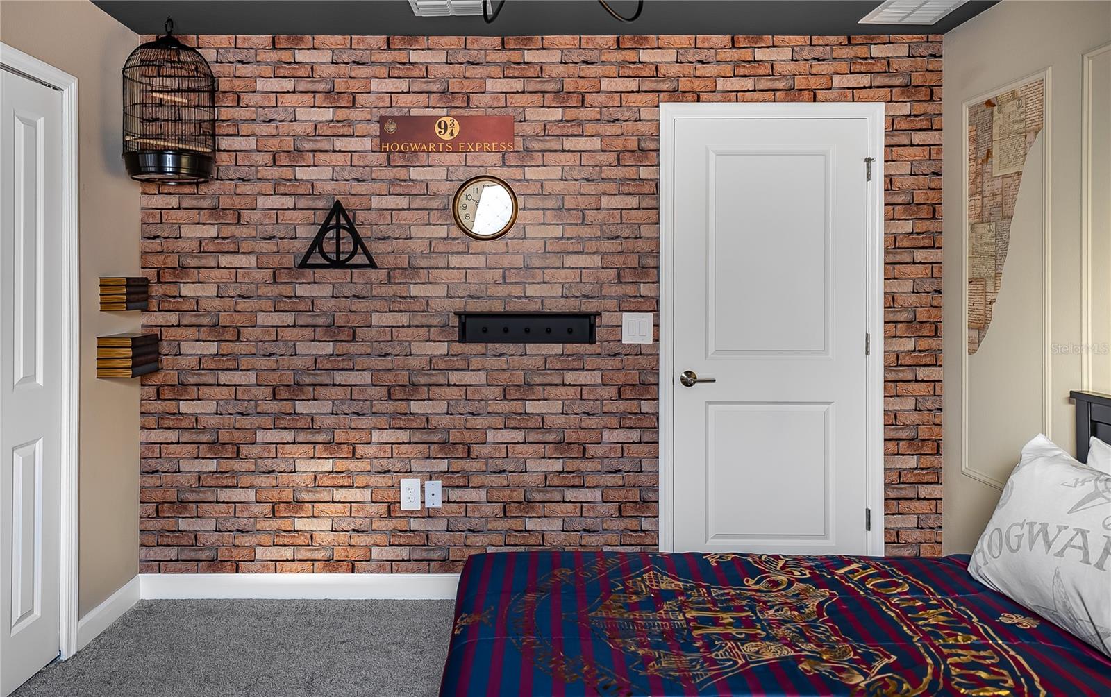 Image 45 of 68 For 2633 Scrapbook Street