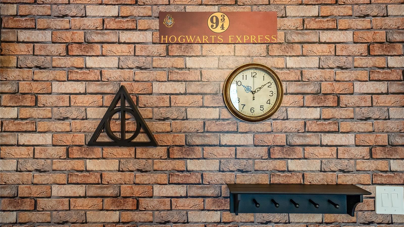 Image 54 of 68 For 2633 Scrapbook Street