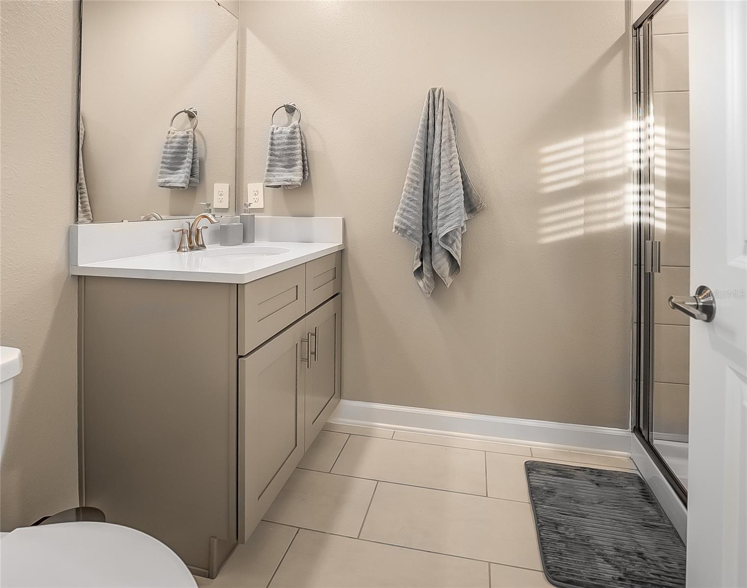 Image 58 of 68 For 2633 Scrapbook Street