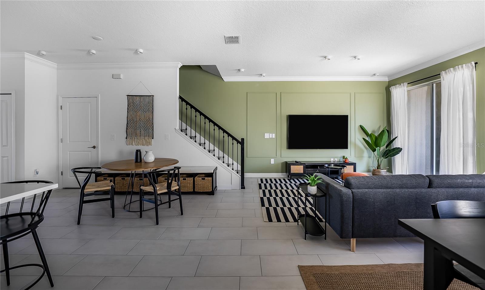 Image 7 of 68 For 2633 Scrapbook Street