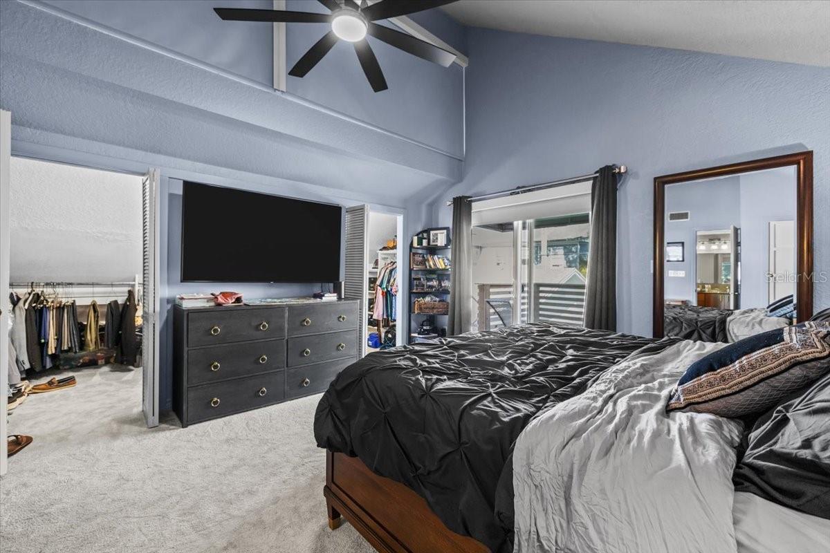 Image 19 of 41 For 2903 Bay Court Avenue