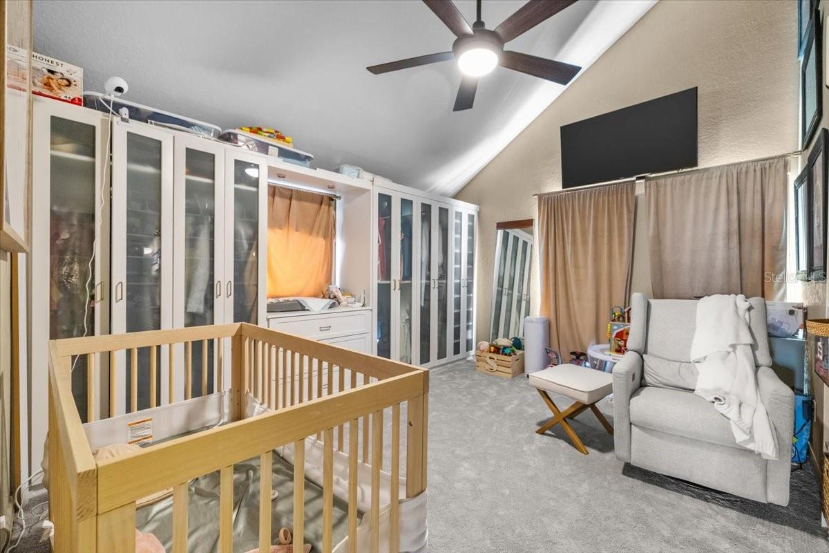 Image 21 of 41 For 2903 Bay Court Avenue