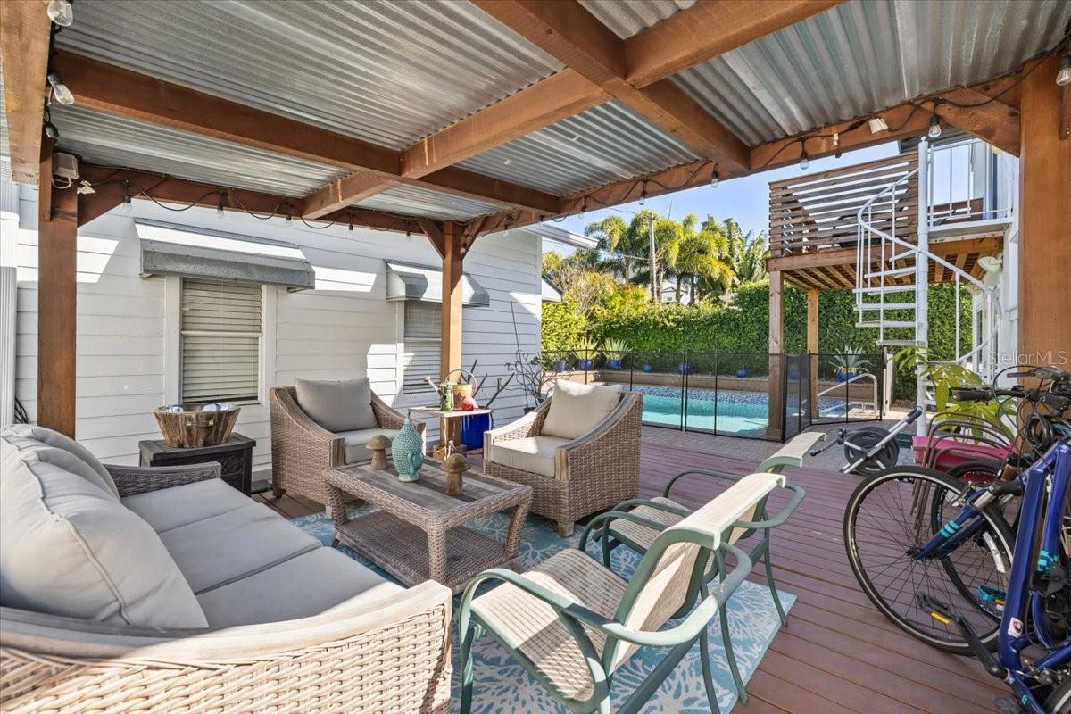 Image 27 of 41 For 2903 Bay Court Avenue