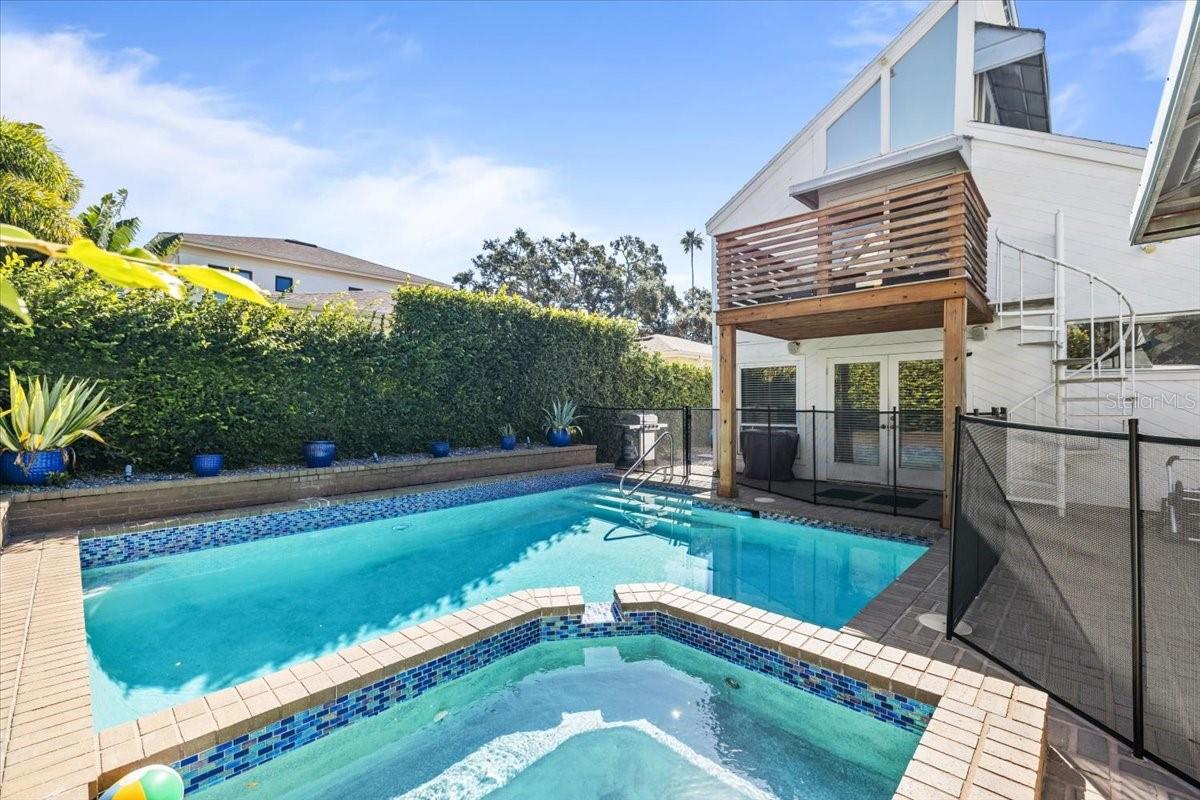 Image 37 of 41 For 2903 Bay Court Avenue