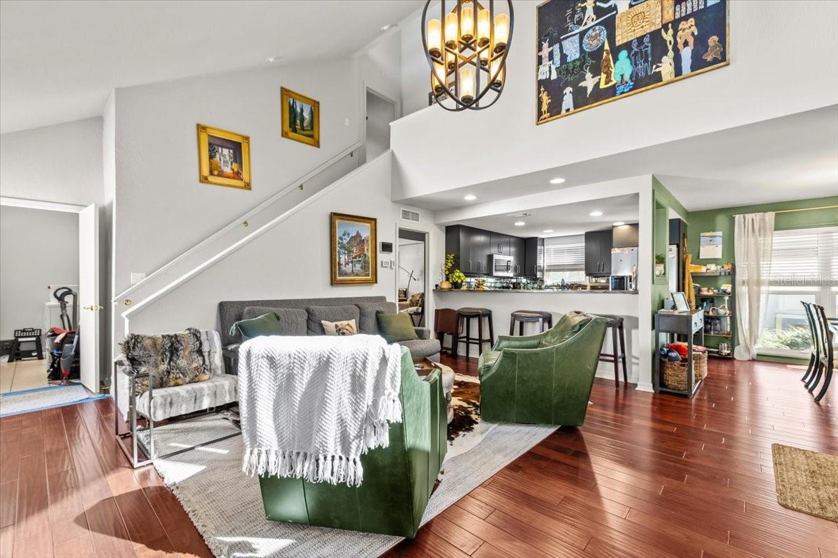 Image 4 of 41 For 2903 Bay Court Avenue