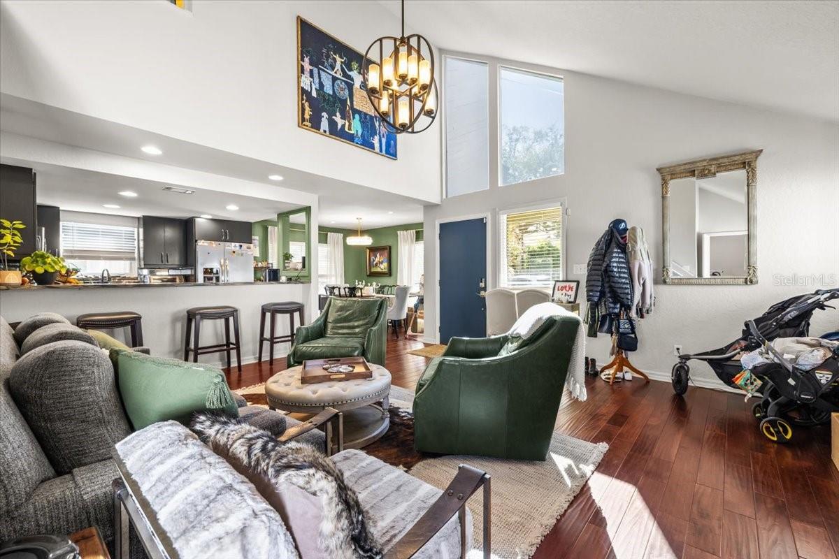 Image 5 of 41 For 2903 Bay Court Avenue