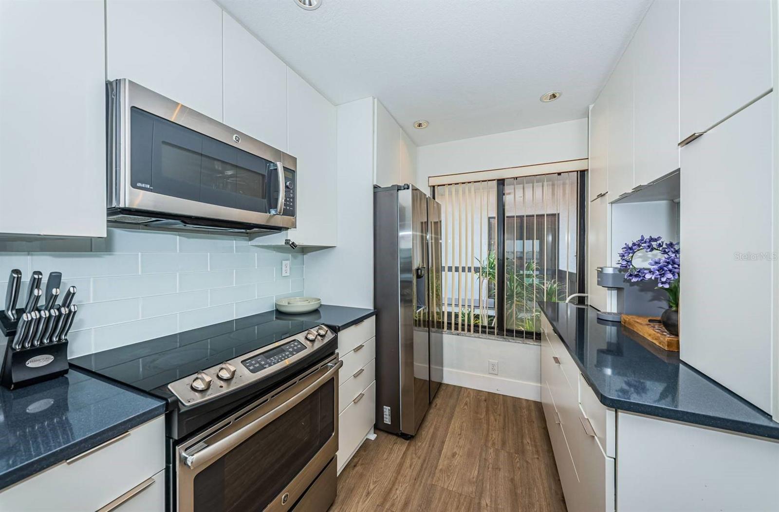 Image 13 of 28 For 6365 Bahia Del Mar Boulevard 210