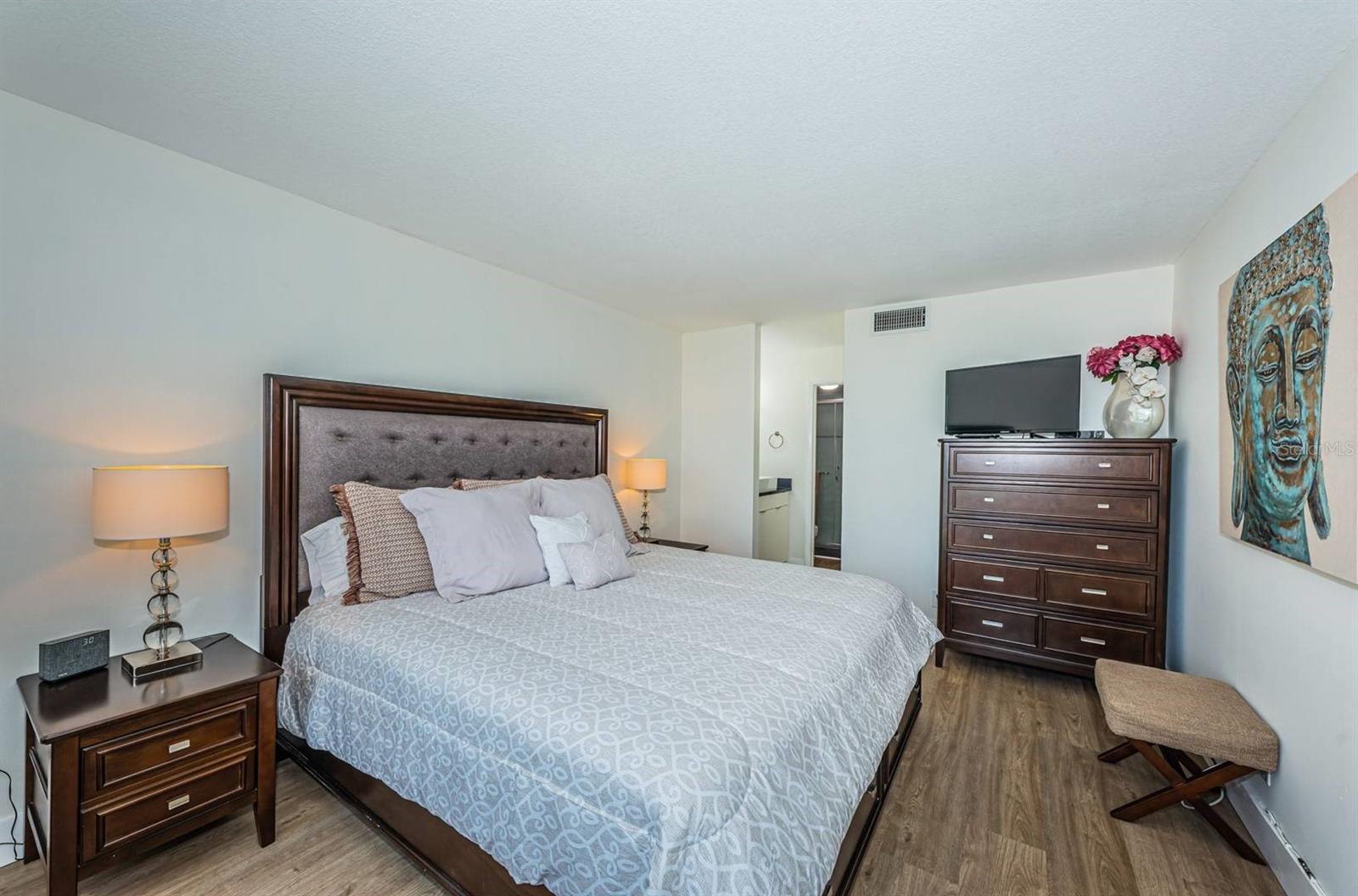 Image 16 of 28 For 6365 Bahia Del Mar Boulevard 210