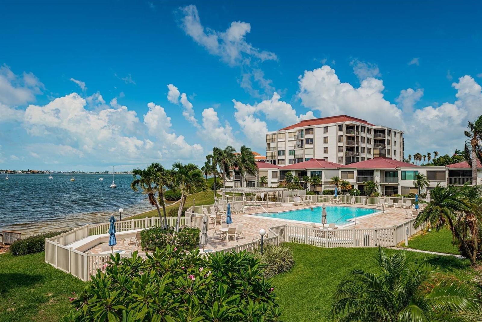 Image 27 of 28 For 6365 Bahia Del Mar Boulevard 210