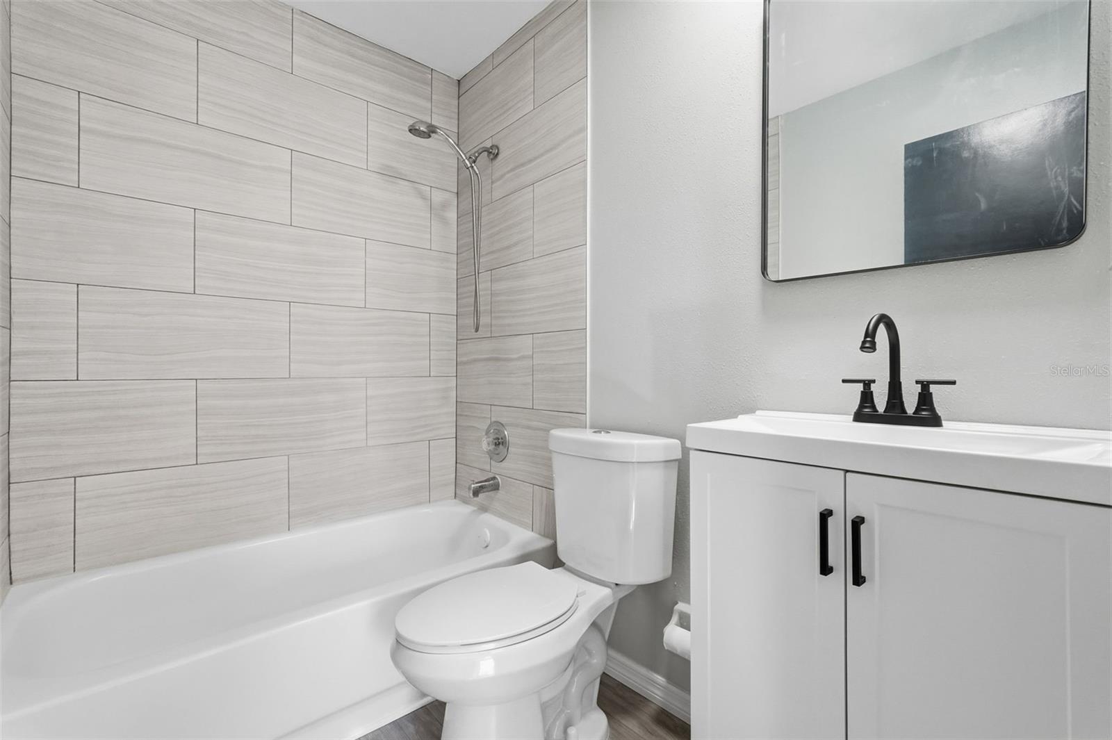 Image 16 of 42 For 1318 Mountainview