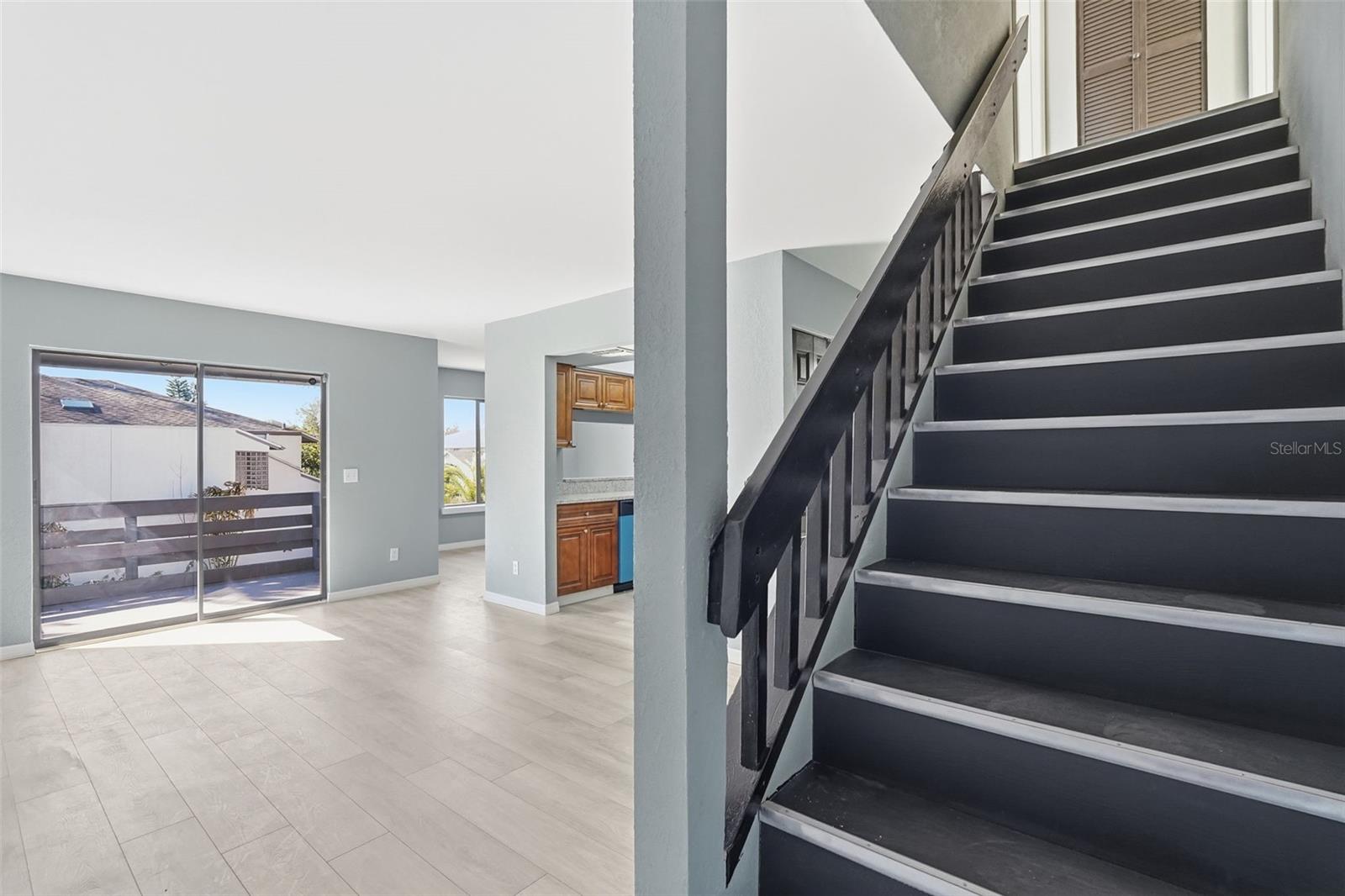 Image 19 of 42 For 1318 Mountainview